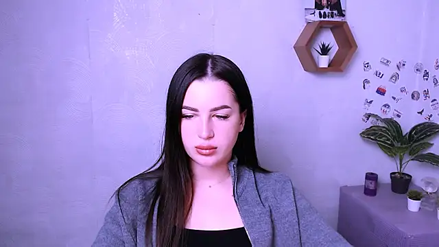 Snapshot of DivaKaily_ chatting on October 1, 4:29 am DivaKaily online show from October 1, 4:29 am