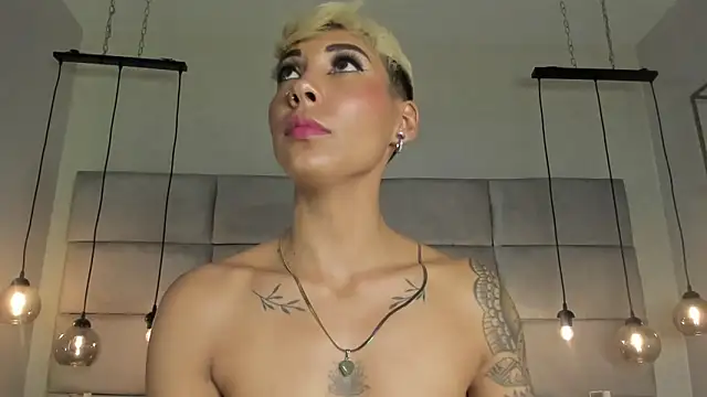 MiaMorgan  online show from January 18, 10:28 pm