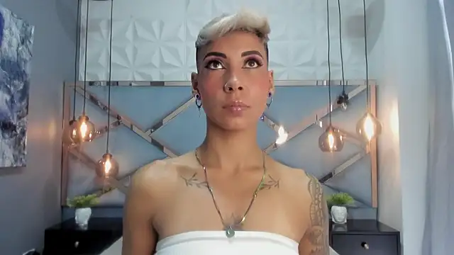 MiaMorgan  online show from March 2, 1:05 pm