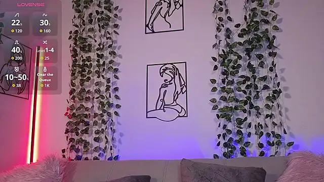 MiaMorgan  online show from March 7, 12:02 pm