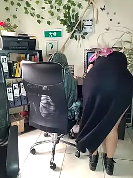 Snapshot of NAJWA-ARAB chatting on February 13, 2:20 pm NAJWA-ARAB online show from February 13, 2:20 pm