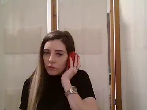 Snapshot of MissBella131 chatting on February 10, 8:31 pm MissBella131 online show from February 10, 8:31 pm