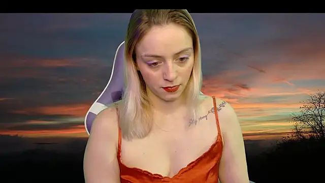 Snapshot of Dolce--Mia---Bianchi__07 chatting on March 7, 10:35 am Dolce--Mia---Bianchi  07 online show from March 7, 10:35 am