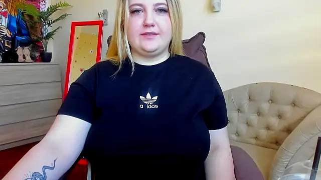 Doliss online show from September 21, 6:04 am