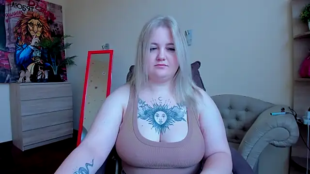 Doliss online show from October 11, 6:12 am