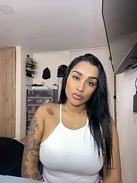 KatalinnaBrown online show from July 25, 7:44 pm