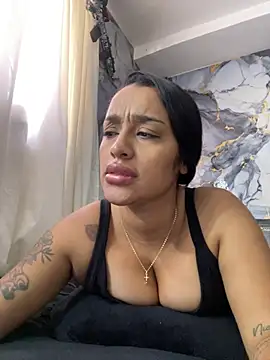 KatalinnaBrown online show from July 29, 1:09 pm