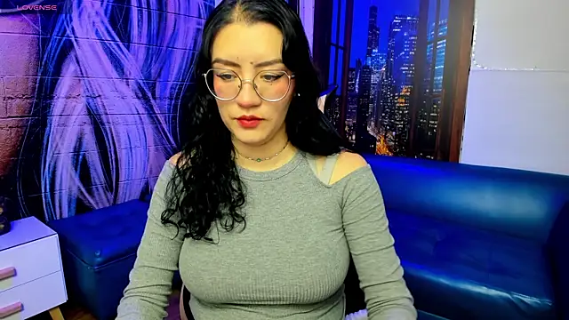 Violetaa diazz online show from December 28, 9:19 pm