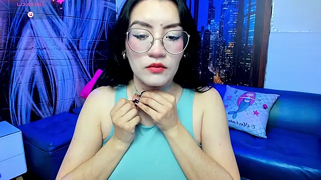 Violetaa diazz online show from January 21, 9:15 pm