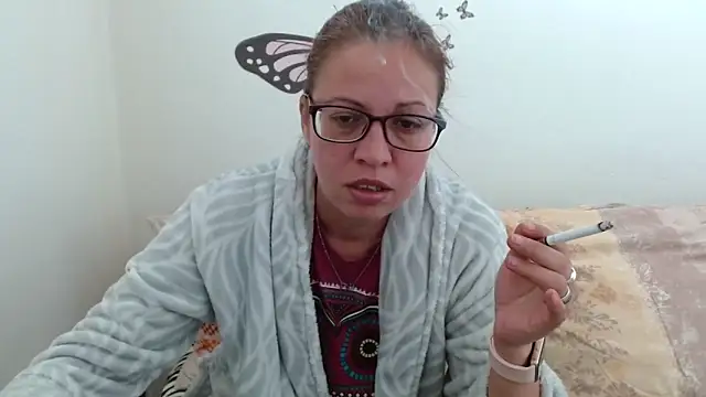 LadyHellene online show from March 7, 7:05 am