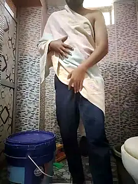 Snapshot of Jayesh_Love chatting on January 1, 5:43 am Jayesh Love online show from January 1, 5:43 am