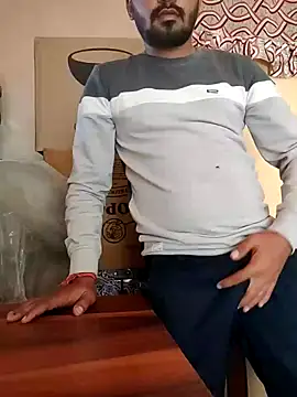 Snapshot of Jayesh_Love chatting on January 1, 8:45 am Jayesh Love online show from January 1, 8:45 am