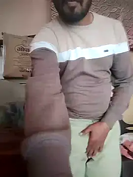 Snapshot of Jayesh_Love chatting on January 17, 8:24 am Jayesh Love online show from January 17, 8:24 am