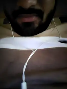 Snapshot of Jayesh_Love chatting on February 9, 2:49 am Jayesh Love online show from February 9, 2:49 am