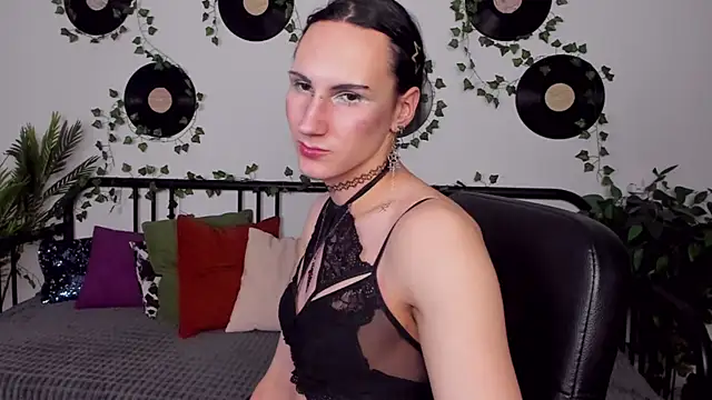 FillDammon online show from February 2, 1:08 pm