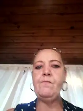 Snapshot of Kimmyb777 chatting on June 22, 1:52 pm Kimmyb777 online show from June 22, 1:52 pm
