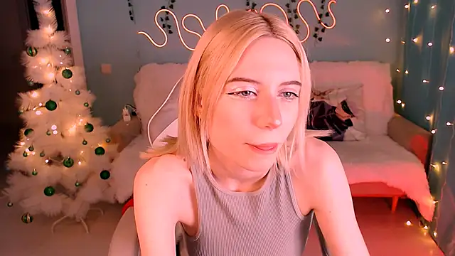 Snapshot of Sweet_Richal chatting on December 6, 10:08 pm Sweet Richal online show from December 6, 10:08 pm