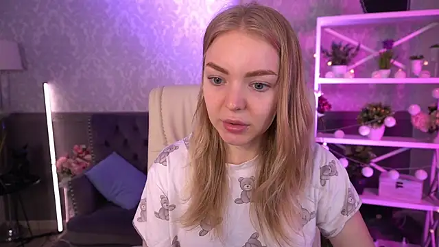 EmilySunshineS online show from September 18, 6:26 am