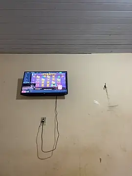 indyazinha online show from February 21, 3:56 am