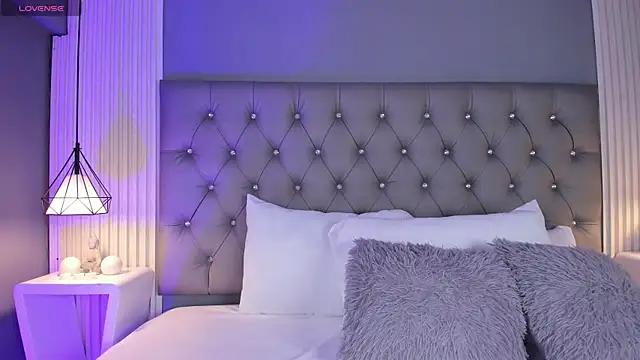 VioletthaRous online show from February 26, 10:42 pm