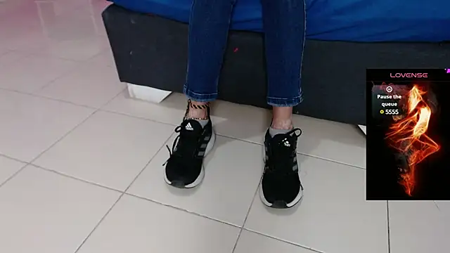  candy jade  online show from March 11, 11:55 am