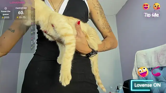  candy jade  online show from November 30, 11:58 am