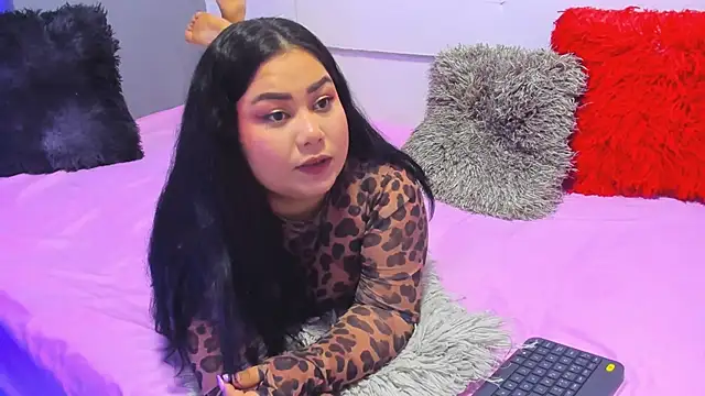 victoriajk online show from February 17, 12:45 pm