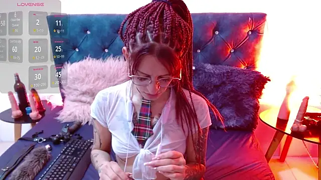 Sofi F w online show from January 22, 10:26 pm