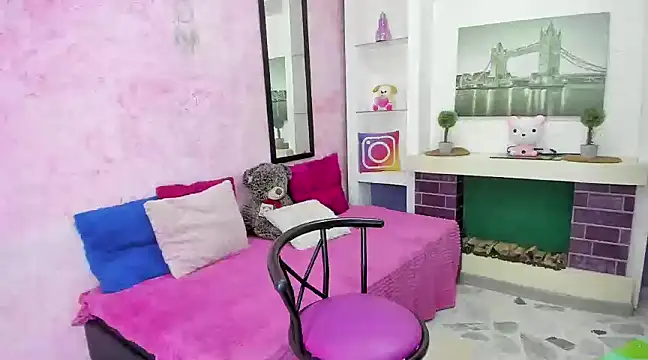 Snapshot of _Pamela_ebony chatting on December 7, 7:21 pm Pamela ebony online show from December 7, 7:21 pm