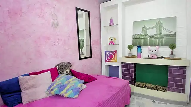 Snapshot of _Pamela_ebony chatting on December 9, 8:01 pm Pamela ebony online show from December 9, 8:01 pm