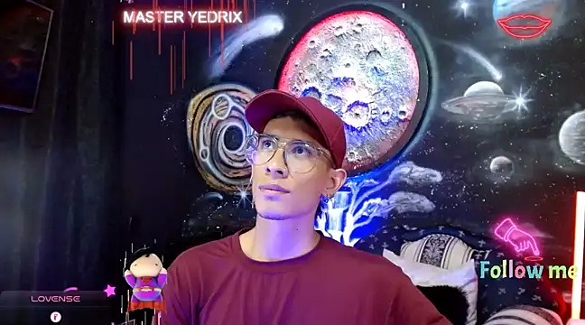 Snapshot of Yedrix chatting on March 3, 3:41 am Yedrix online show from March 3, 3:41 am