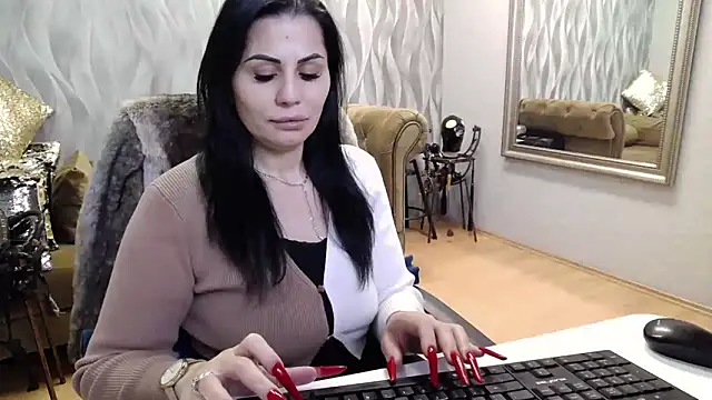 Snapshot of Sara_Poison chatting on October 10, 2:43 am Sara Poison online show from October 10, 2:43 am