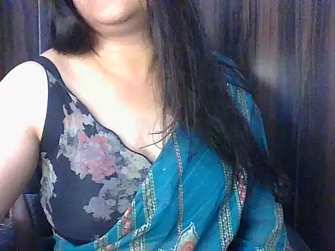 santurmom online show from February 12, 6:47 pm