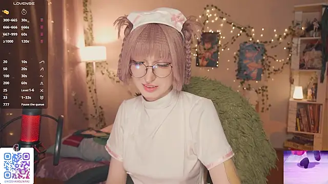 koshkasenpai online show from April 14, 3:34 am