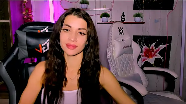 KayWuds online show from May 30, 5:26 am