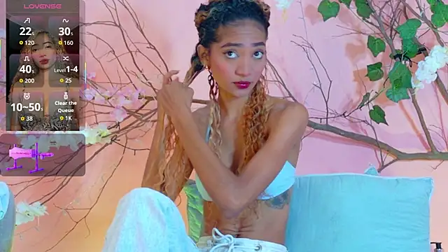 Charlotte Love10 online show from March 25, 12:00 pm