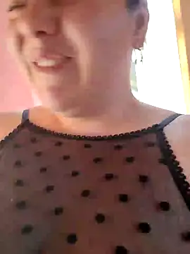 Molly Greyy online show from December 7, 8:22 am