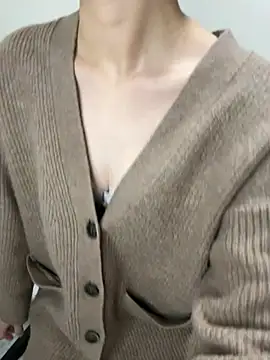 Snapshot of -x_MIU_x chatting on March 18, 10:25 am -x MIU x online show from March 18, 10:25 am