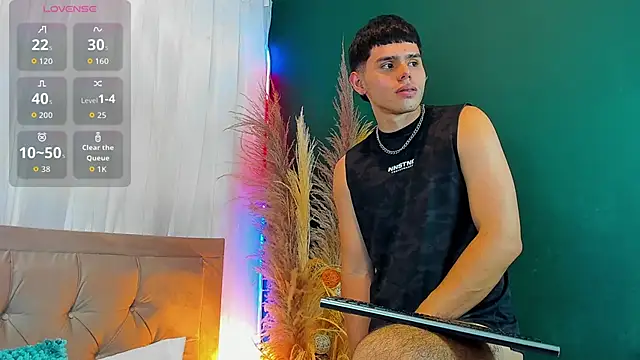 Snapshot of Nathaniel_Park chatting on October 11, 5:17 am Nathaniel Park online show from October 11, 5:17 am