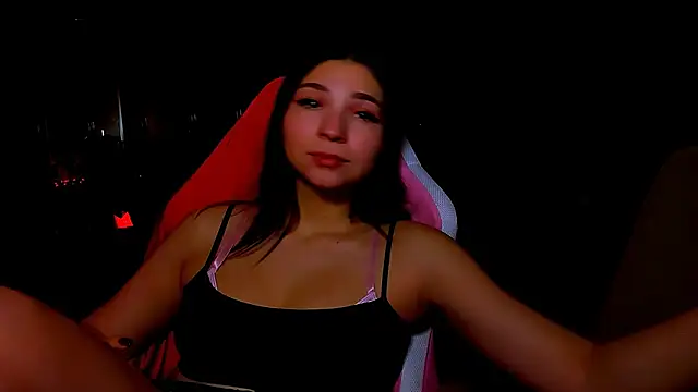 Beg me now online show from February 11, 10:18 pm