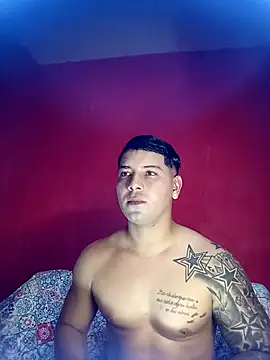 Snapshot of paul_luis chatting on October 25, 12:51 am paul luis online show from October 25, 12:51 am