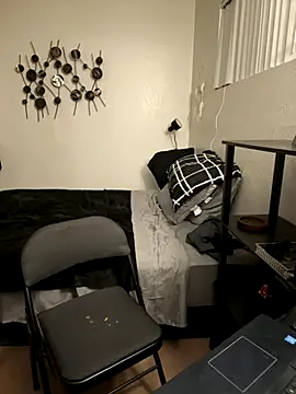 Snapshot of PEGATIVET chatting on October 21, 9:43 am PEGATIVET online show from October 21, 9:43 am