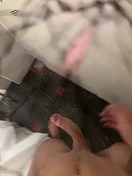 lescro95  online show from October 22, 4:29 pm