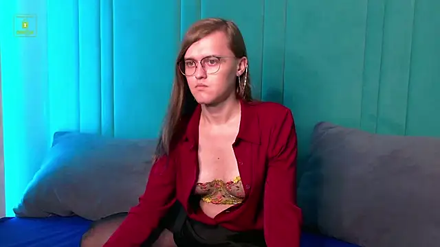 YukoFanee online show from September 11, 10:15 am