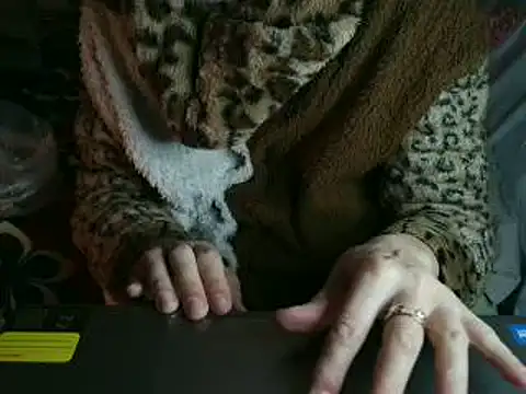 VeneRed online show from March 5, 7:21 pm