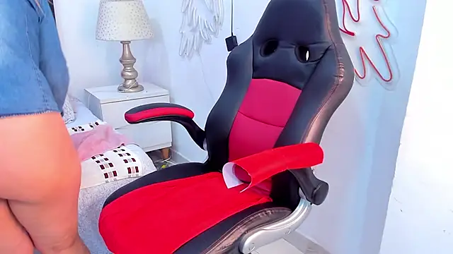 MalorySweet online show from December 28, 12:35 pm