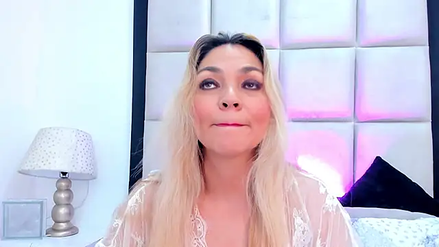 MalorySweet online show from December 29, 12:23 pm