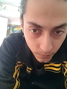 Snapshot of fantasticdickandballsss chatting on February 15, 10:25 am fantasticdickandballsss online show from February 15, 10:25 am