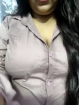 Snapshot of Cute_payal0 chatting on May 1, 6:23 pm Cute payal0 online show from May 1, 6:23 pm