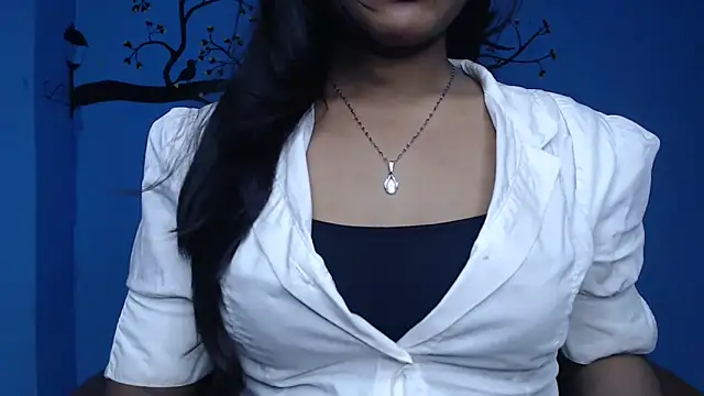 Snapshot of Wish_Queen chatting on April 10, 10:42 am Wish Queen online show from April 10, 10:42 am